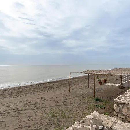 Gran Jardin Frente Al Mar
