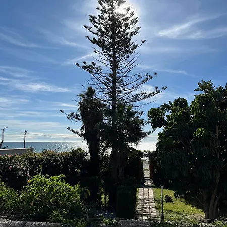 Gran Jardin Frente Al Mar Holiday home *